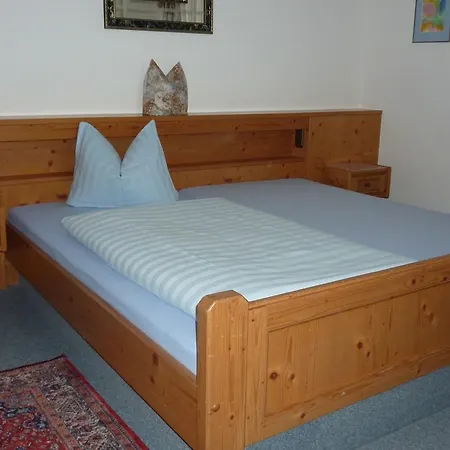 Hubertus Hotel 3*